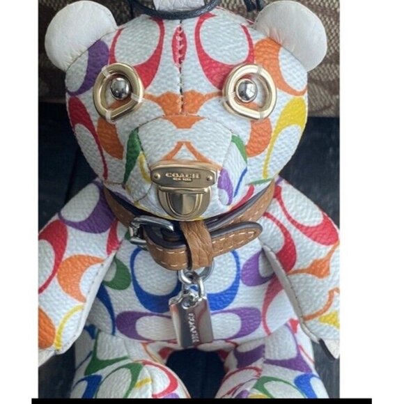 Coach CJ953 Rainbow Pride Bear Signature Keychain Bagcharm _NWT - Picture 3 of 5